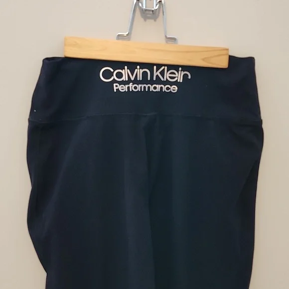 Calvin Klein Performance Stretch Jogger - Picture 3 of 15